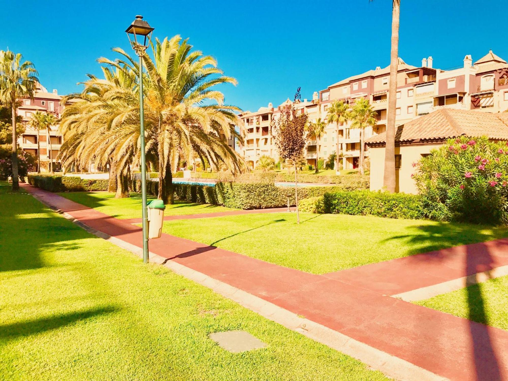 Alcaudon Apartment Исла Канела Екстериор снимка